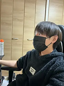 jiji9253 online show from April 27, 1:09 pm