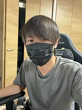 jiji9253 online show from June 1, 12:18 pm