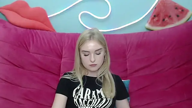 SofySofty online show from November 7, 5:57 pm