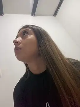 Sara-cooper2 online show from February 4, 11:09 pm