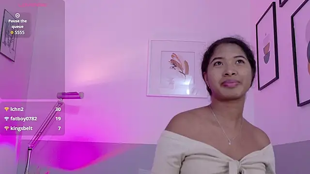 shyblacksweetiee online show from March 25, 3:01 am