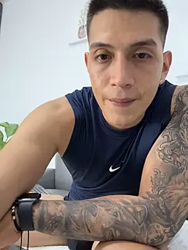 blackbullger  online show from September 23, 3:20 am