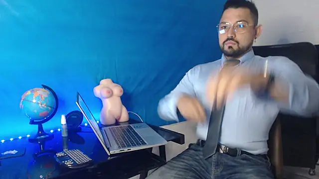 Snapshot of Felipe_Quiroz1 chatting on September 11, 12:05 pm Felipe Quiroz1 online show from September 11, 12:05 pm