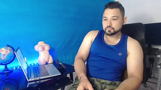Snapshot of Felipe_Quiroz1 chatting on September 12, 1:33 pm Felipe Quiroz1 online show from September 12, 1:33 pm