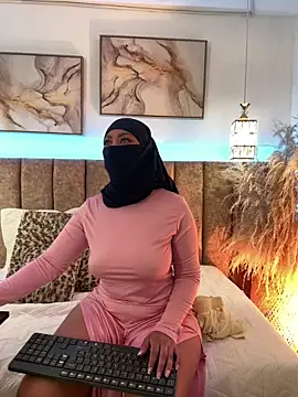 azza   online show from October 19, 2:18 pm