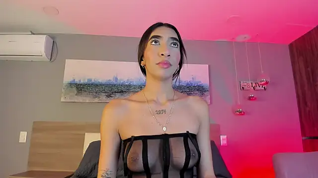  Ashly 77 online show from November 5, 7:25 pm