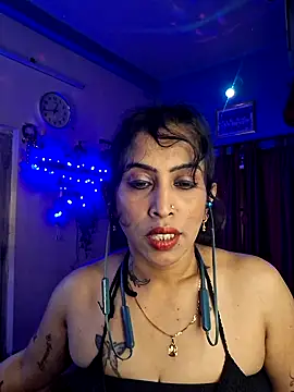 Love Beauty01 online show from March 8, 6:44 pm