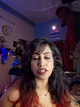 Love Beauty01 online show from June 18, 6:34 pm