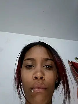 Snapshot of Khalessycute chatting on October 15, 4:56 am Khalessycute online show from October 15, 4:56 am