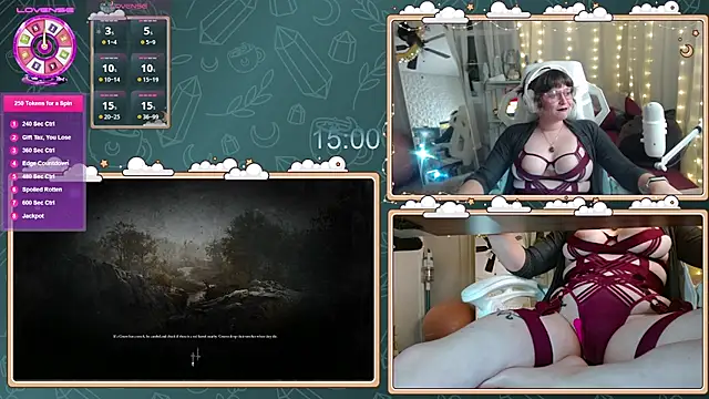 Snapshot of ithuriella chatting on October 13, 2:11 am ithuriella online show from October 13, 2:11 am