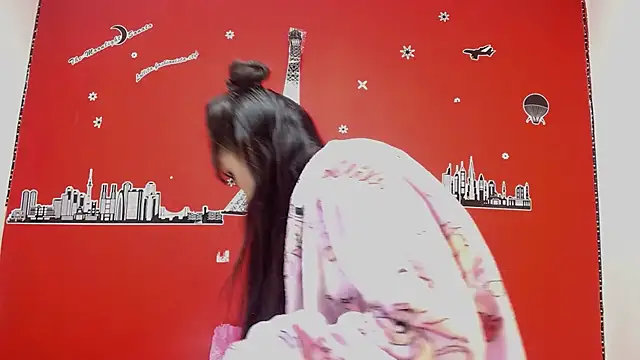 Snapshot of mikaela303av chatting on November 21, 4:44 am mikaela303av online show from November 21, 4:44 am