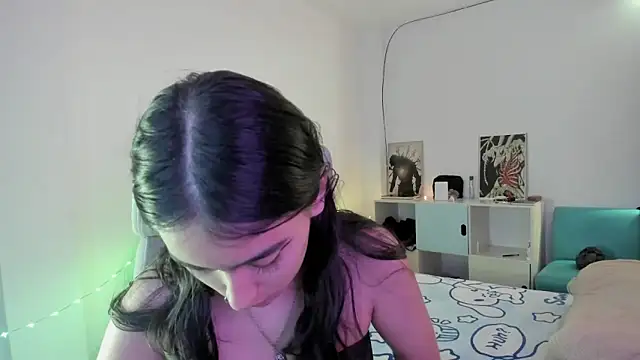 Snapshot of namiiwhite chatting on September 12, 2:50 pm namiiwhite online show from September 12, 2:50 pm