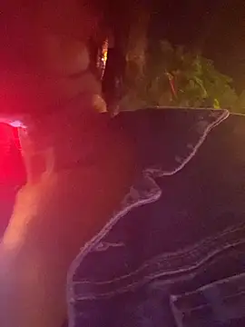 laflacaebony13 online show from October 9, 11:58 pm