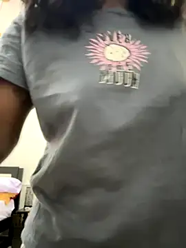 EmilyKisx online show from October 16, 1:12 pm