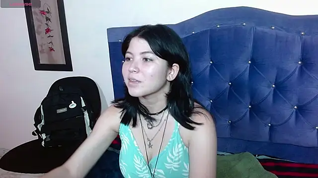 Ginebra Sensual online show from September 24, 12:30 pm