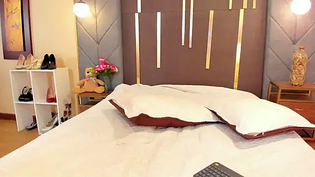 Snapshot of OliviGrace chatting on September 17, 10:11 pm OliviGrace online show from September 17, 10:11 pm