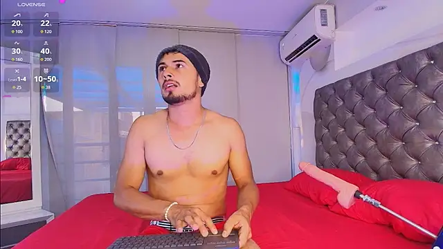 Valentiinoss online show from March 25, 9:43 pm