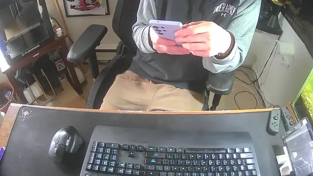 k dick online show from April 2, 12:08 am