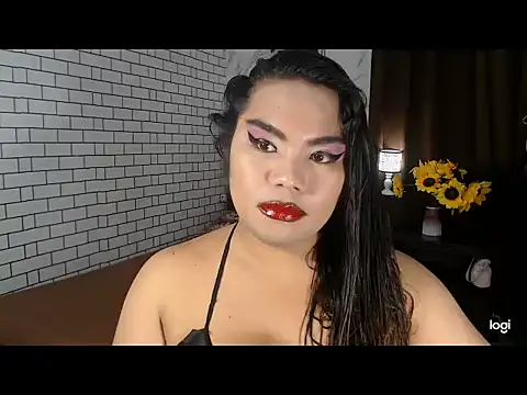 Snapshot of TSbrianaHugeCock chatting on September 24, 5:16 pm TSbrianaHugeCock online show from September 24, 5:16 pm