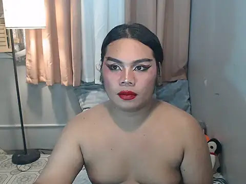 TSbrianaHugeCock online show from June 26, 6:23 pm