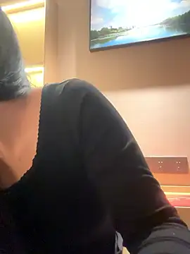 luluya1314 online show from January 10, 8:38 am