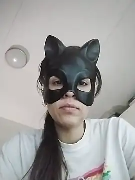 Snapshot of SweetSun69 chatting on February 13, 9:00 pm SweetSun69 online show from February 13, 9:00 pm