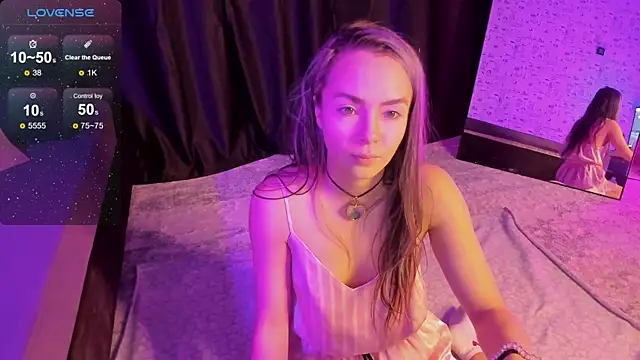 Snapshot of Little_Rockk chatting on October 27, 4:49 am Little Rockk online show from October 27, 4:49 am