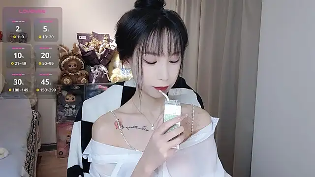 Snapshot of M-OTT_ chatting on February 16, 12:01 pm M-OTT online show from February 16, 12:01 pm