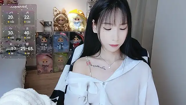 Snapshot of M-OTT_ chatting on March 28, 11:37 pm M-OTT online show from March 28, 11:37 pm