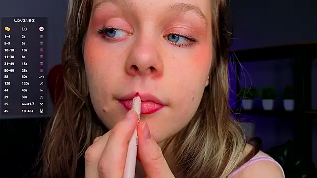 Tender beauty online show from June 10, 7:46 pm