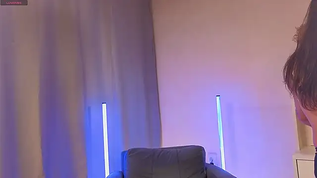 Snapshot of EvonTracey chatting on November 12, 11:10 am EvonTracey online show from November 12, 11:10 am