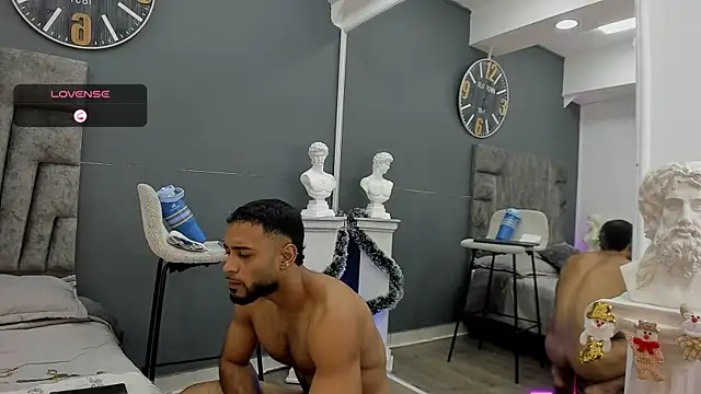 Snapshot of emilio_brandon chatting on December 15, 12:09 pm emilio brandon online show from December 15, 12:09 pm