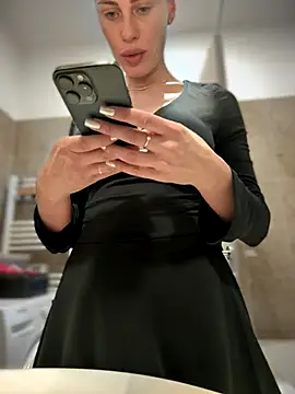  JessyRey  online show from September 20, 6:14 am