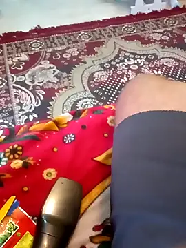 Snapshot of Cool-143 chatting on February 1, 12:26 pm Cool-143 online show from February 1, 12:26 pm