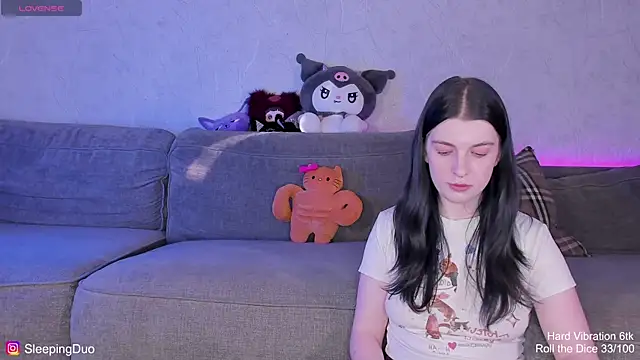 Threesomebabes online show from July 8, 3:16 pm