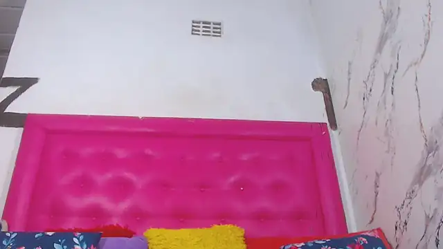 LoloQueen5 online show from June 11, 2:59 pm