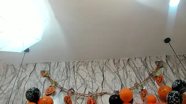 EXOTIC EBONY  online show from October 21, 7:03 pm