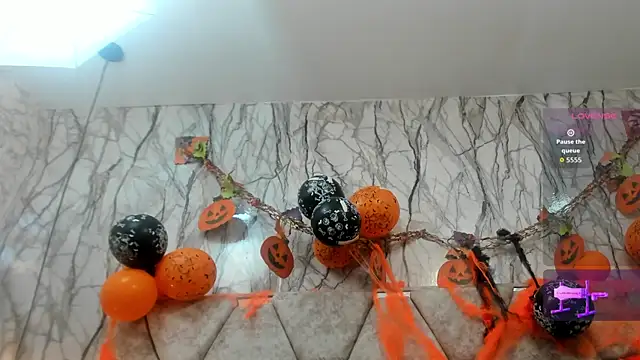 EXOTIC EBONY  online show from October 26, 7:09 pm