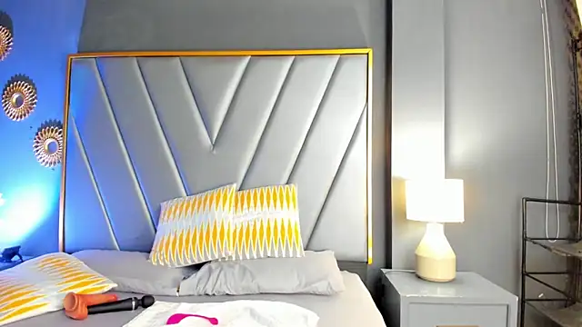 becca scotts online show from October 5, 12:42 am