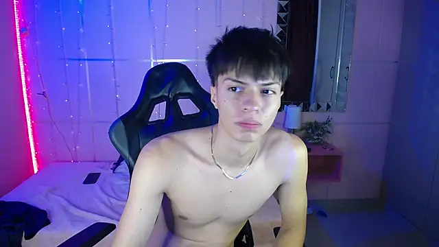 Justin gray  online show from September 13, 1:55 pm