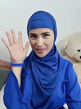 jamila zair online show from July 29, 2:04 pm