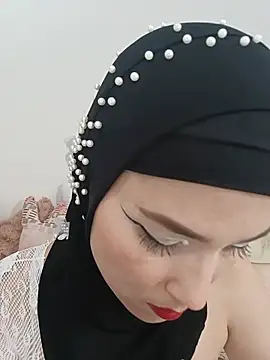 jamila zair online show from July 31, 2:27 pm