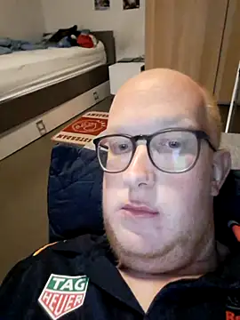 geilerd122 online show from October 26, 5:41 pm