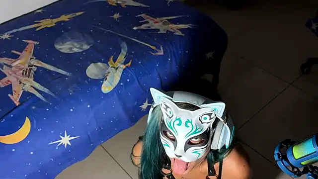 bluesubmissive online show from December 4, 4:11 am