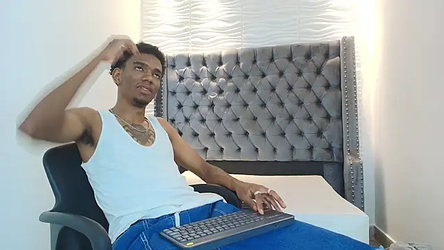 nero reyd online show from June 27, 7:19 pm