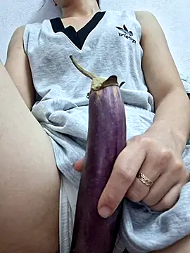 irina hana online show from September 9, 1:05 am