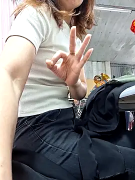 irina hana online show from March 6, 12:29 am