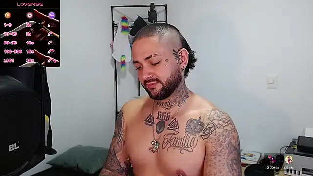 nicolastorres99 online show from January 12, 2:17 am