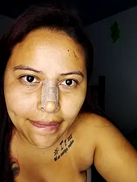 yelezia online show from October 11, 8:02 am