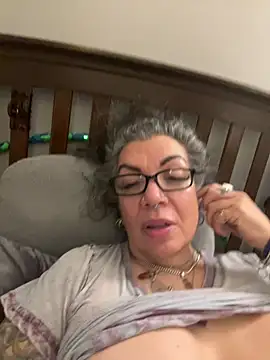 dieseldame1313 online show from February 24, 4:47 pm